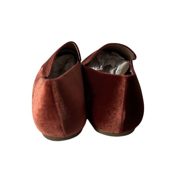 NIB Journee Silas Velvet Slip on Casual Office Classic Loafer Rust Size 8 - Picture 4 of 8
